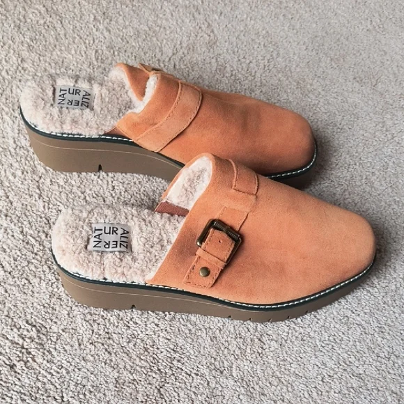 Naturalizer Wayde Suede Buckle Clog Mules – Women’s 9M (NWB) - Picture 3 of 6
